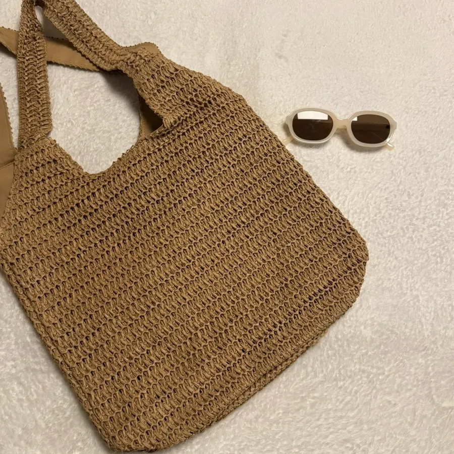 Lightweight Meda Bag rattan bag selected for travel