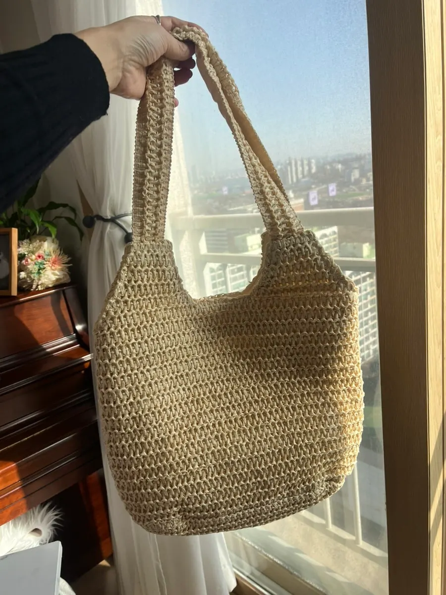 Meda Bag Rattan Bag prepared for summer travel