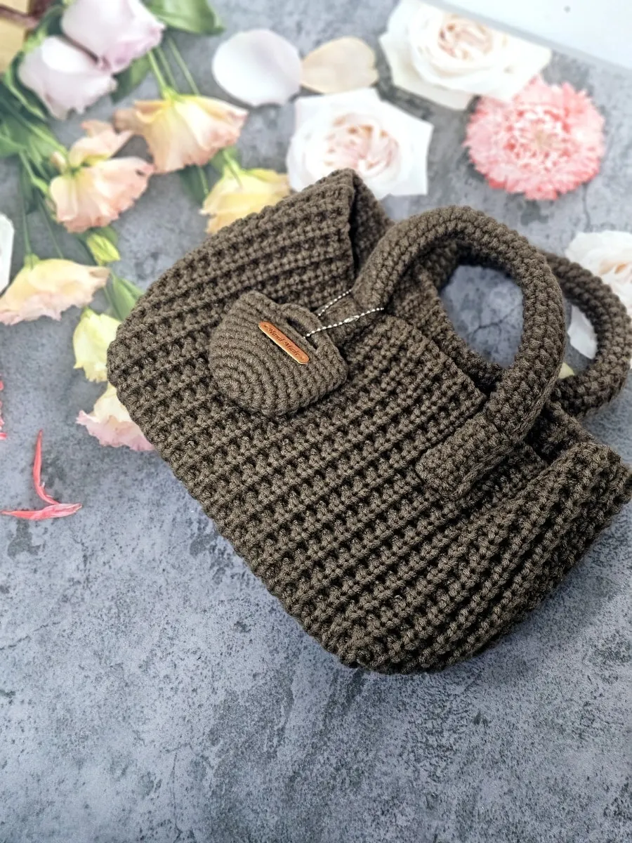 Meda Bag Mini Tote Bag with a cozy knit texture