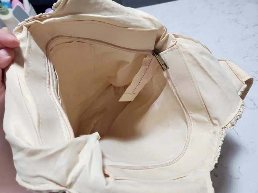 Rattan bag pocket for separating small belongings