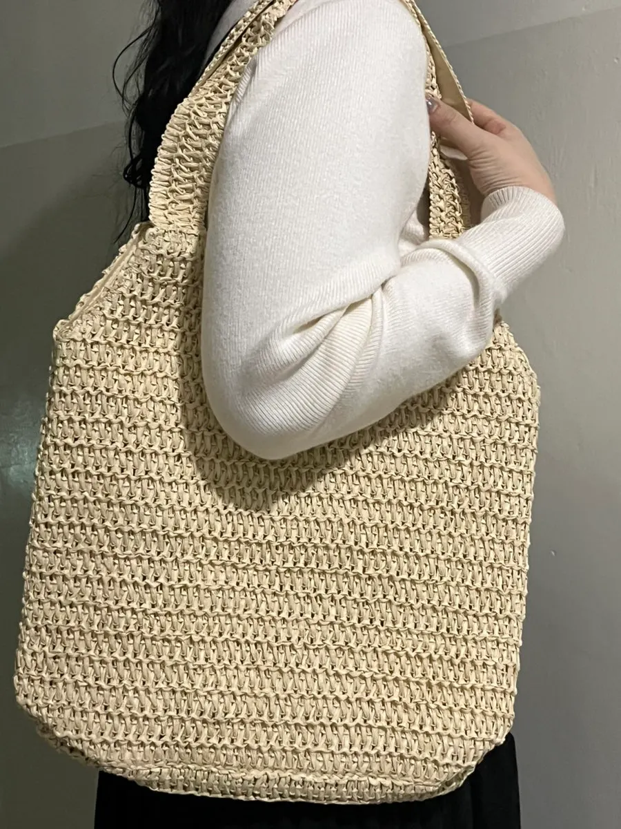 Woven bag used with different outfits each season