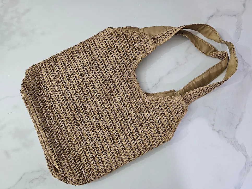 Meda Bag rattan shoulder bag with a sturdy weave