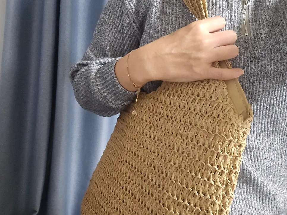 Meda Bag storage space for travel belongings