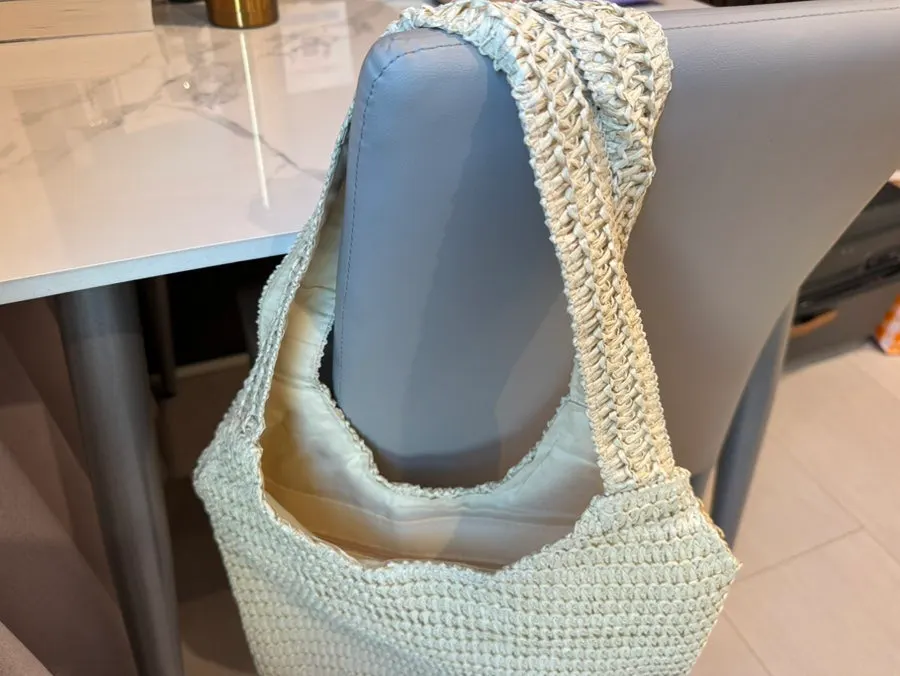 Rattan bag for an everyday summer outfit