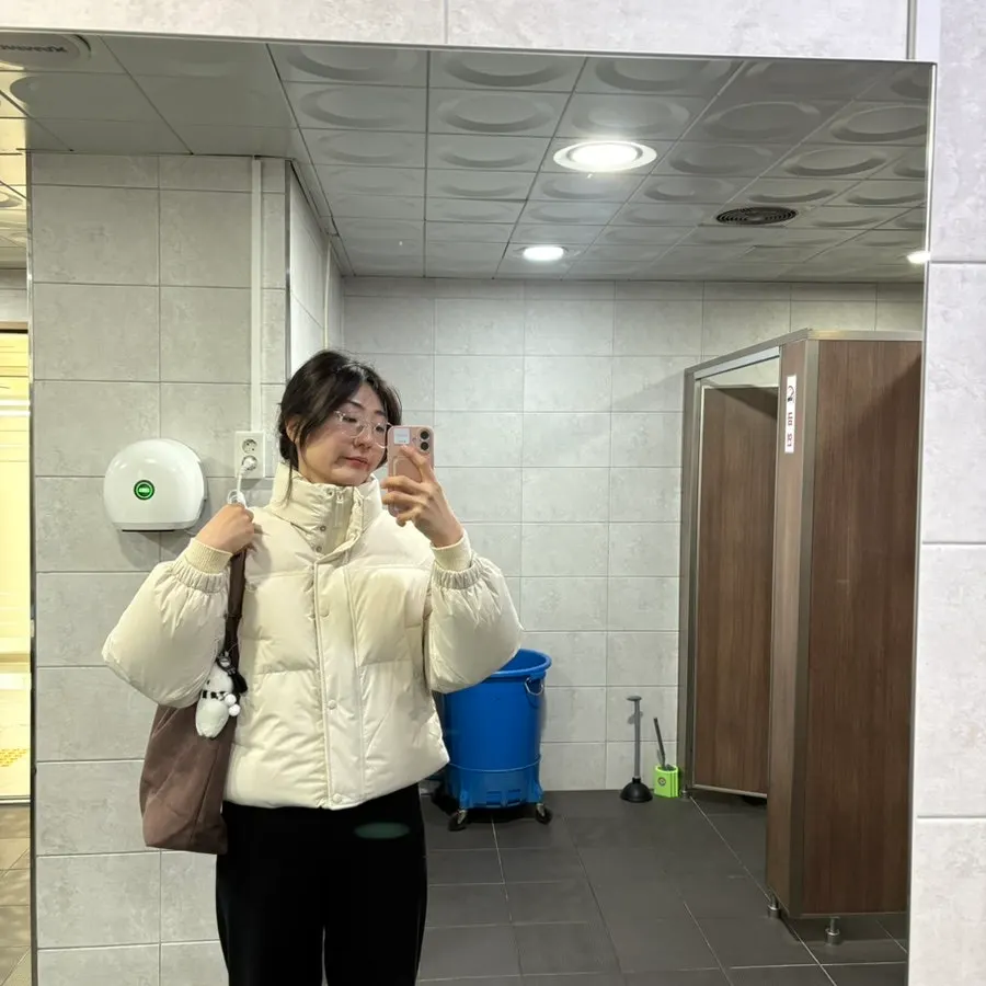 The suede bag on a winter outing