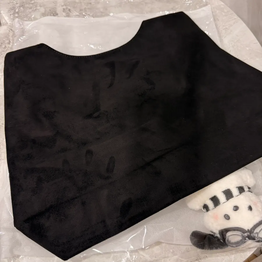 Black Meda Bag chosen for everyday use