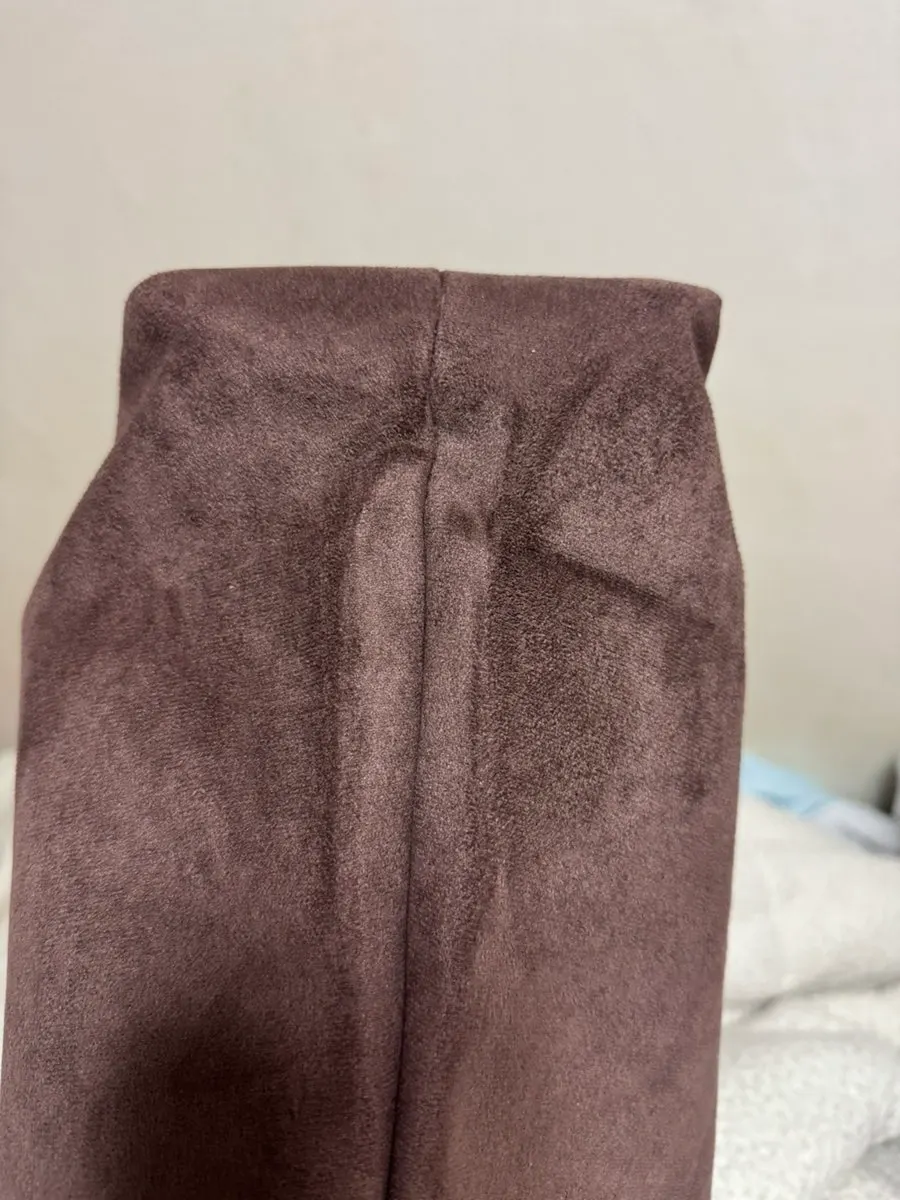 겨울 일상용으로 사용한 메다백 스웨이드백