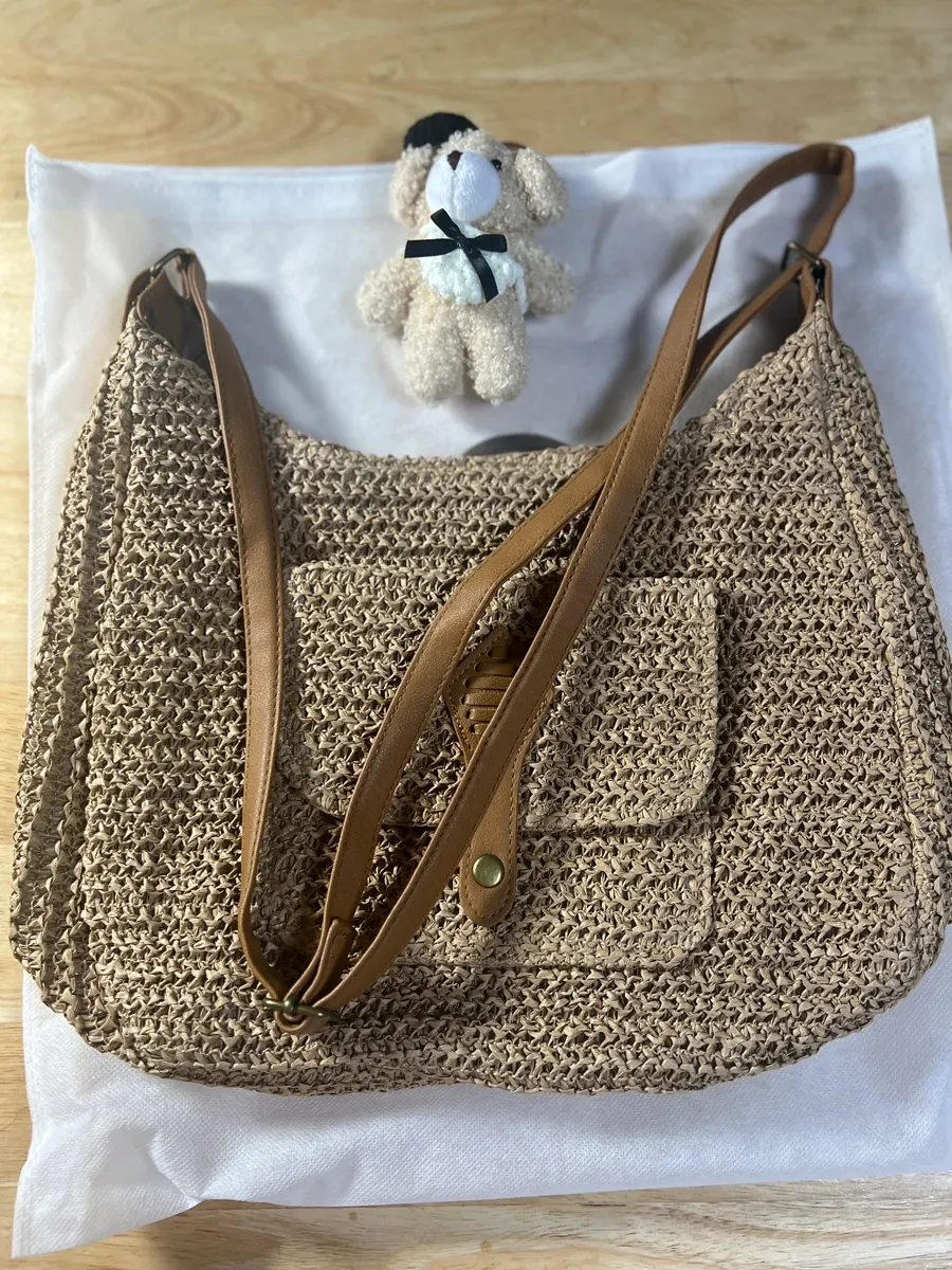 Brown Meda Bag straw bag design