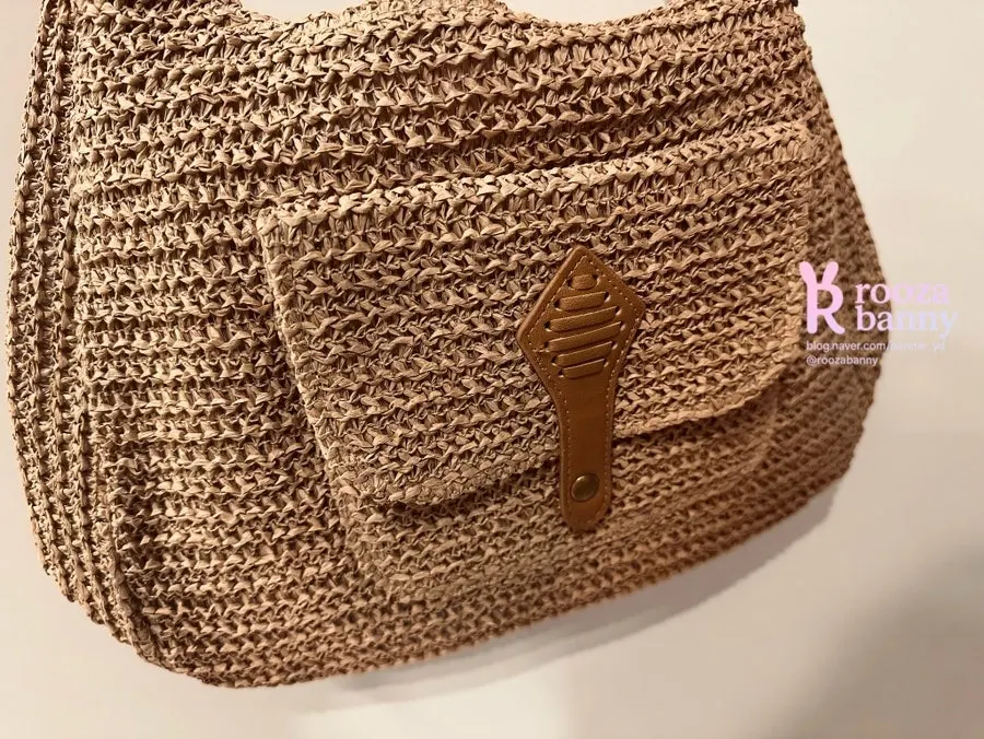 Medabag woven rattan bag used for travel and outings