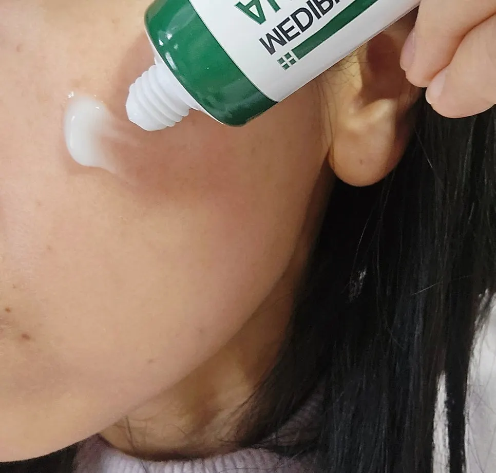 Daily cica cream review for sensitive, dry skin: MEDIPICKME All Green Tox Solution Cream