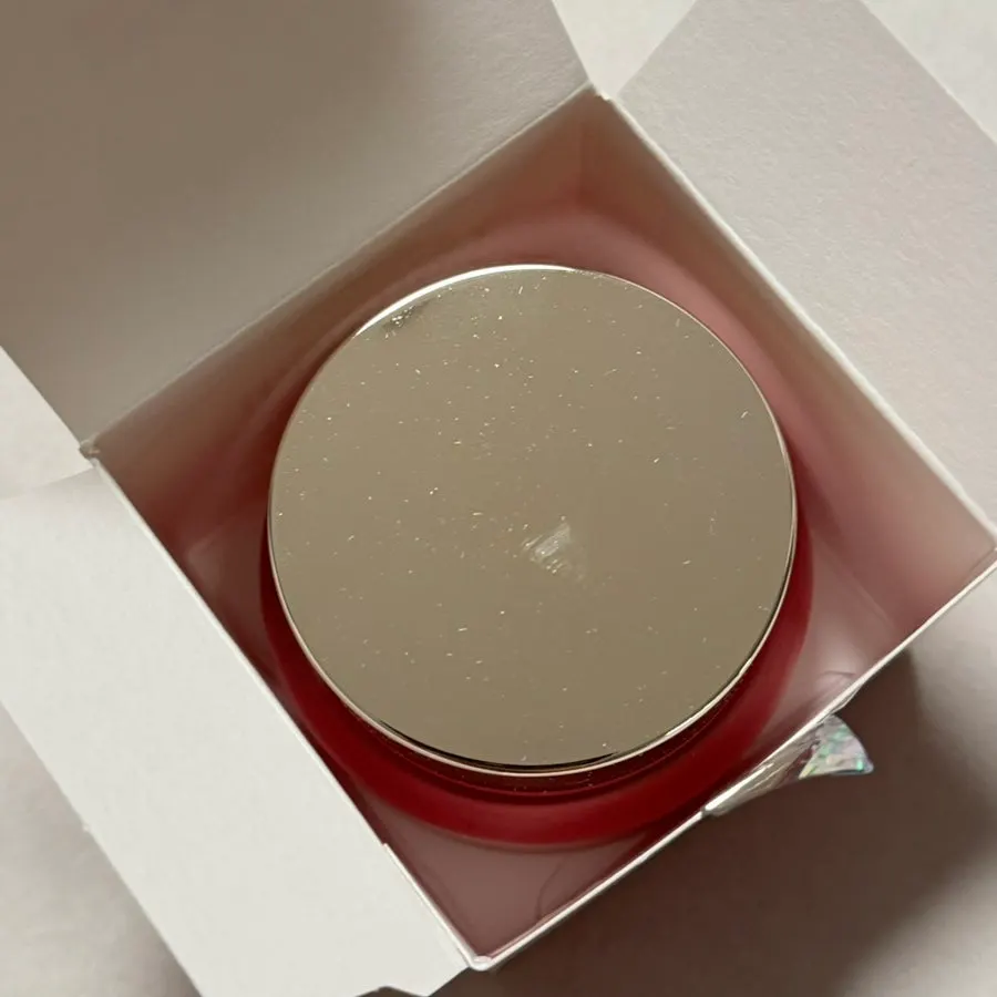 Collagen cream before use