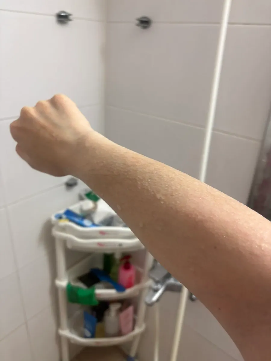 Skin tone change after rinsing