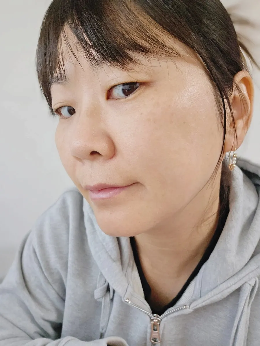 Area around the lips before and after use