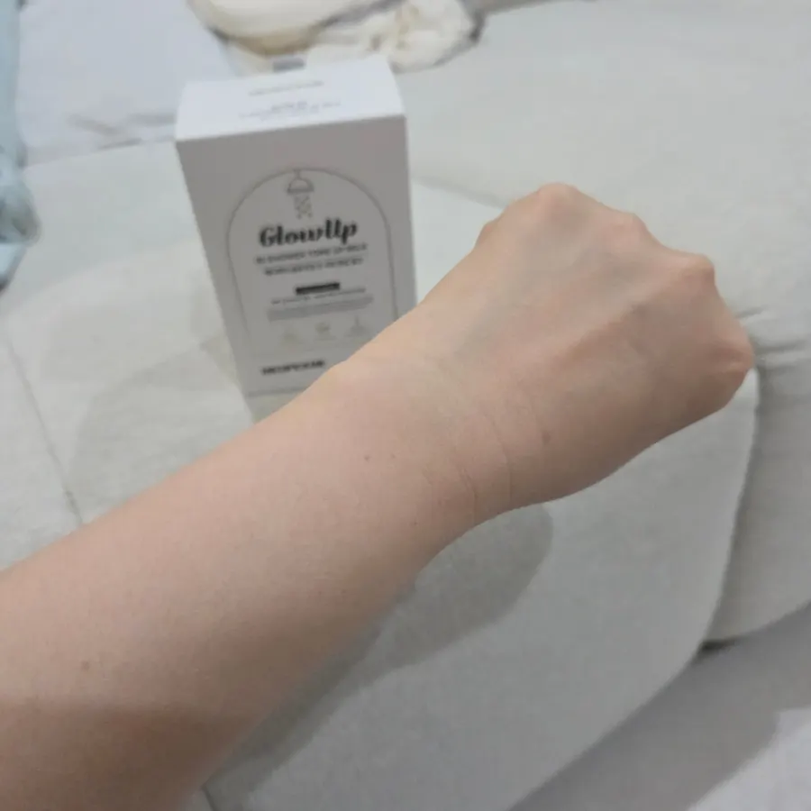 Before-and-after comparison for face and body use