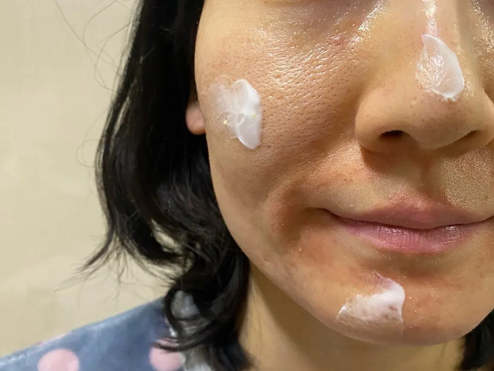 Moisturized finish after massaging in capsule cream