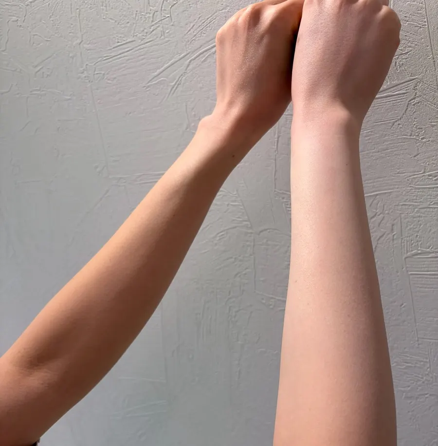 Arm skin immediately after applying tone-up milk