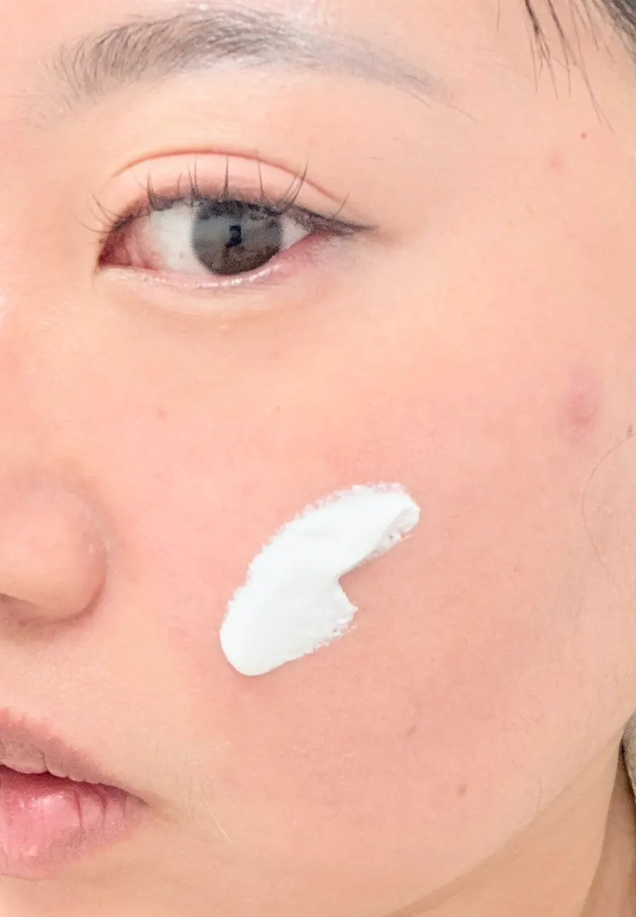 Body tone-up product with a fresh finish