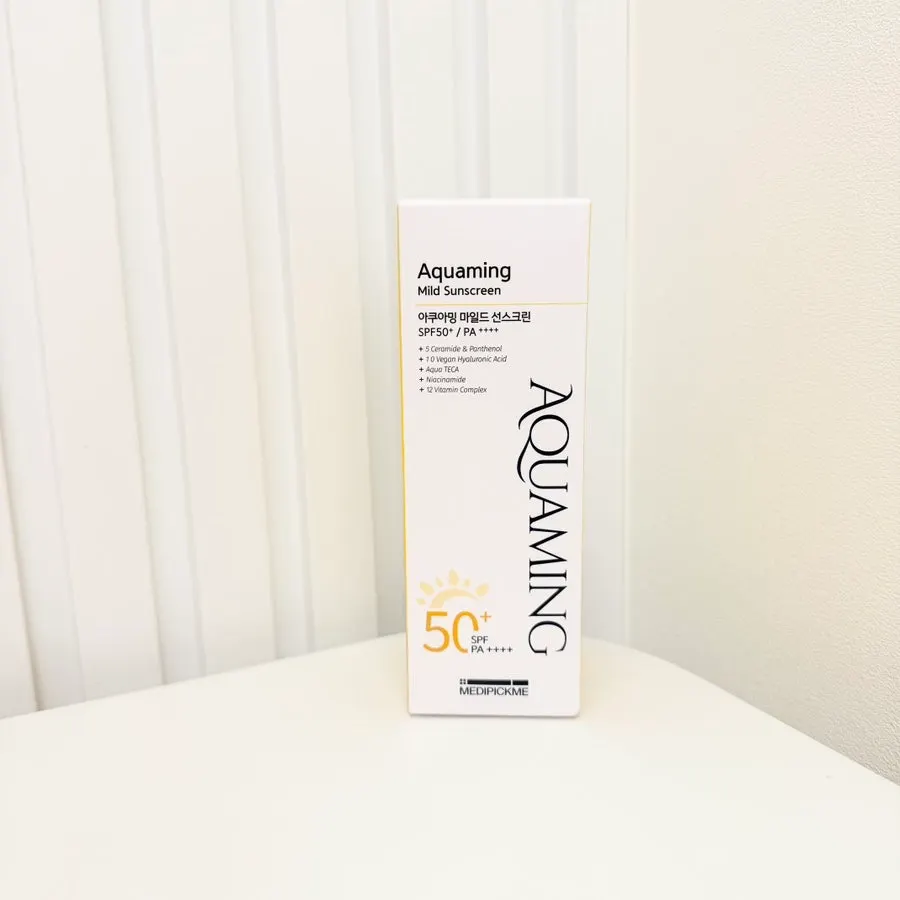 Front view of the large-size sunscreen packaging