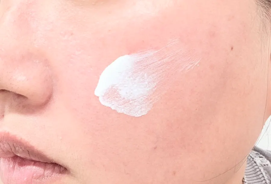 Sunscreen texture dispensed from the pump bottle