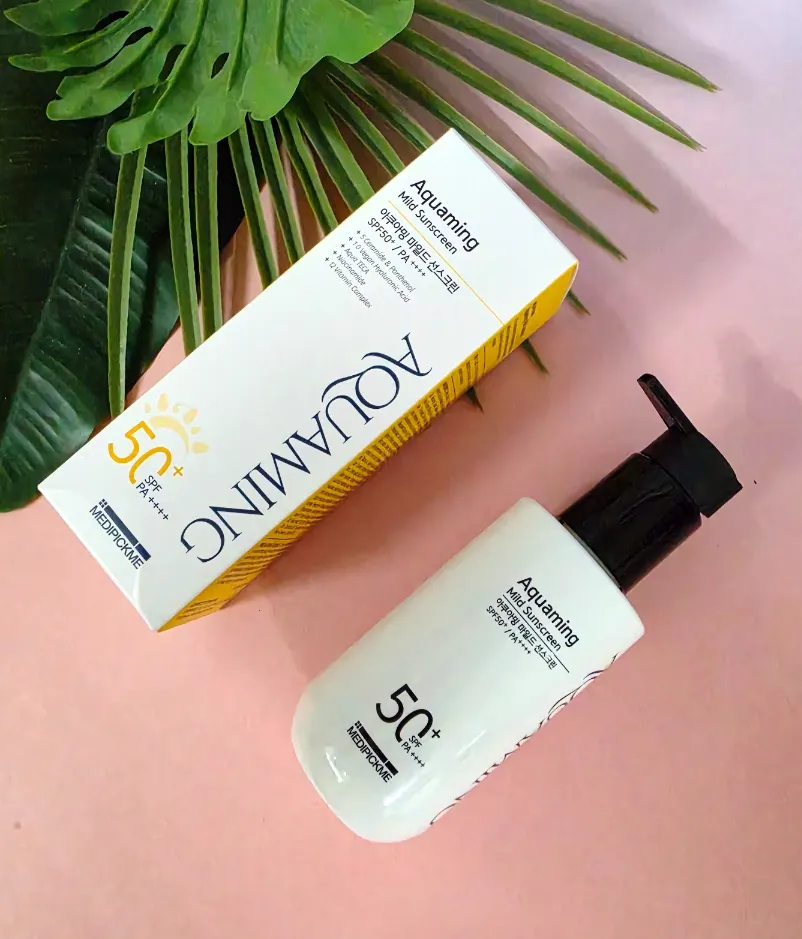 Vertical shot of the aqua-texture sunscreen containing moisture essence