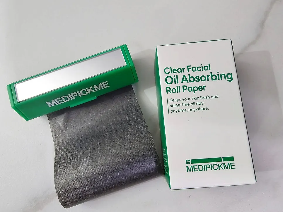 MEDIPICKME Face Roll placed in a bag