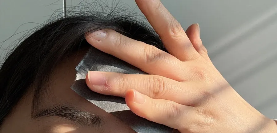 기름종이 사용 후 보송한 피부 표현