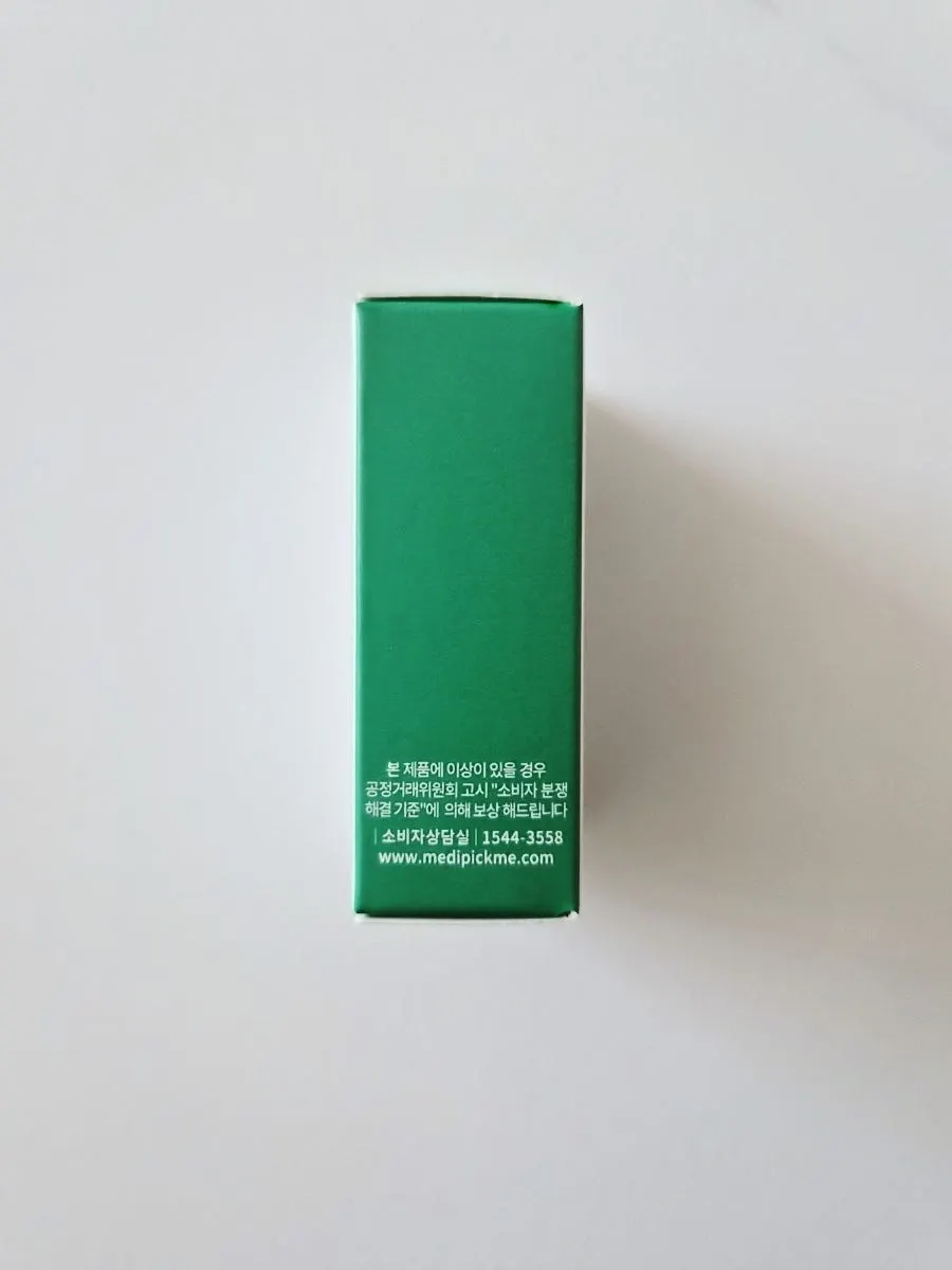 Roll blotting paper for sebum control