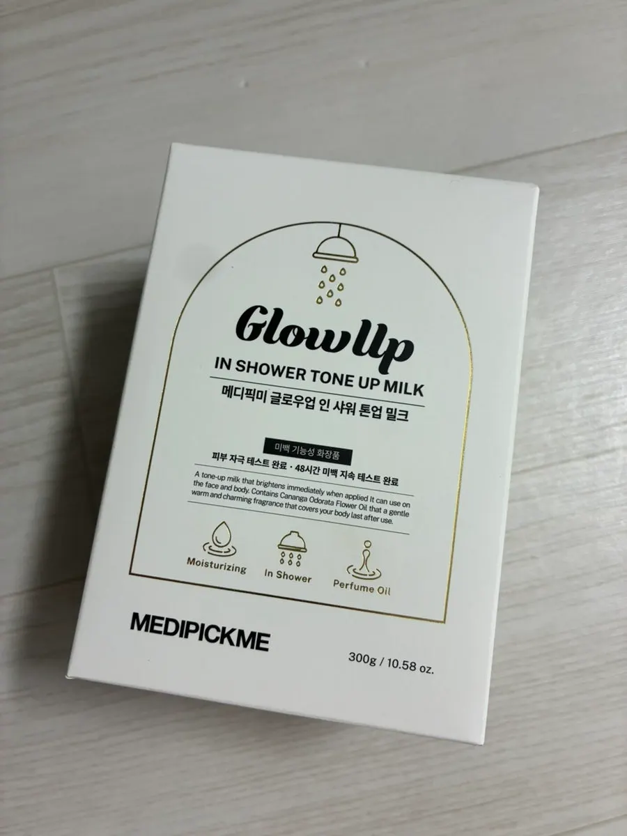 Tone-up product adhering to the skin