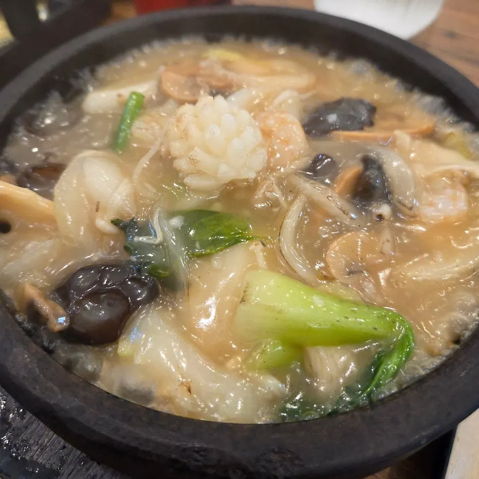 One-person seafood nurungjitang