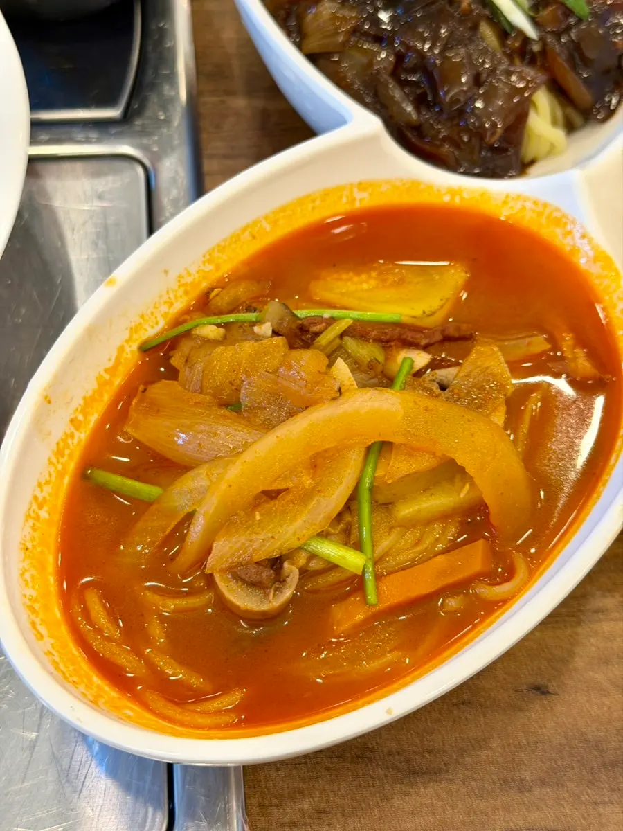 메이웨이 1인 정식 한 상 구성