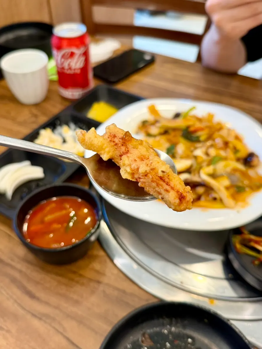 1인 정식에 함께 나온 탕수육