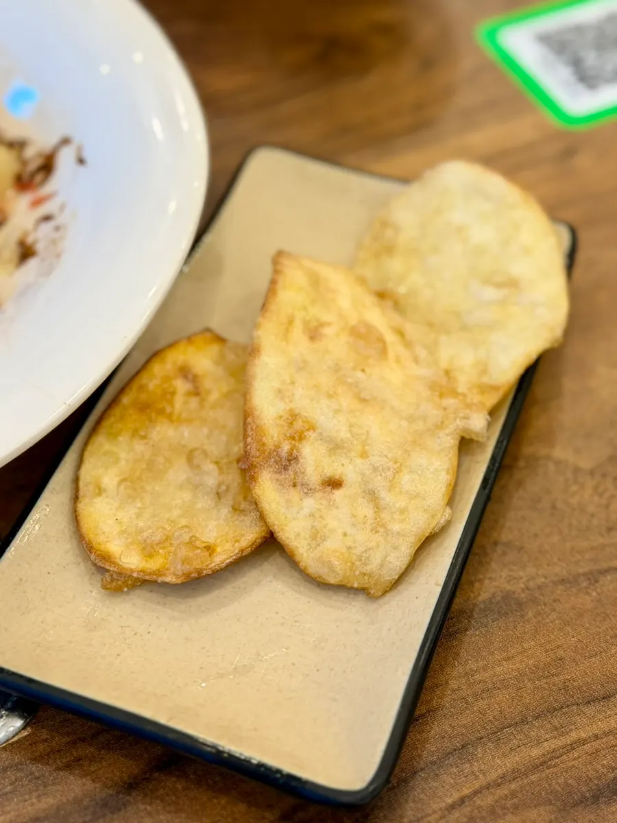서비스로 나온 고구마튀김