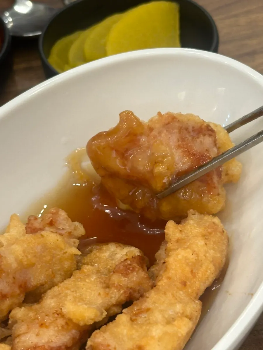 Mayway's tangsuyuk with a thin, crispy coating