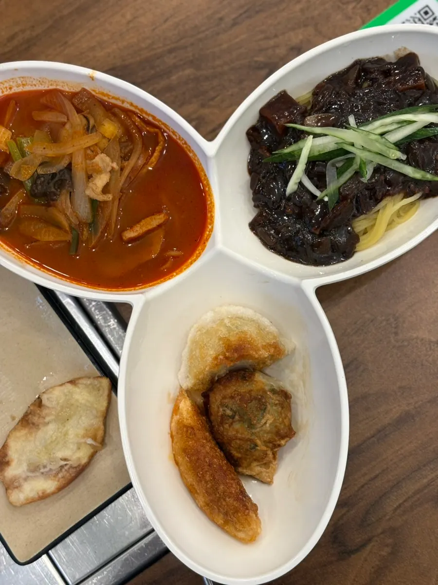 1-person set meal with jjajang, jjamppong, and dumplings