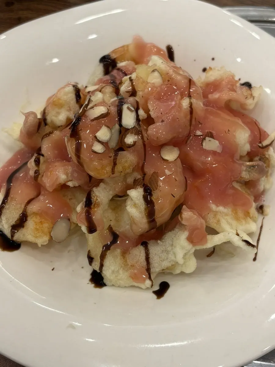 Thick fried tangsuyuk from the solo set