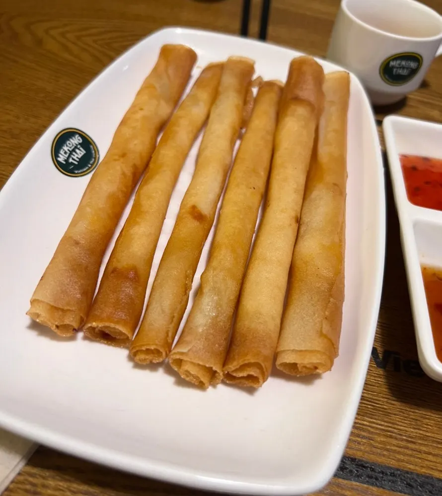 연필처럼 길고 바삭한 새우연필춘권