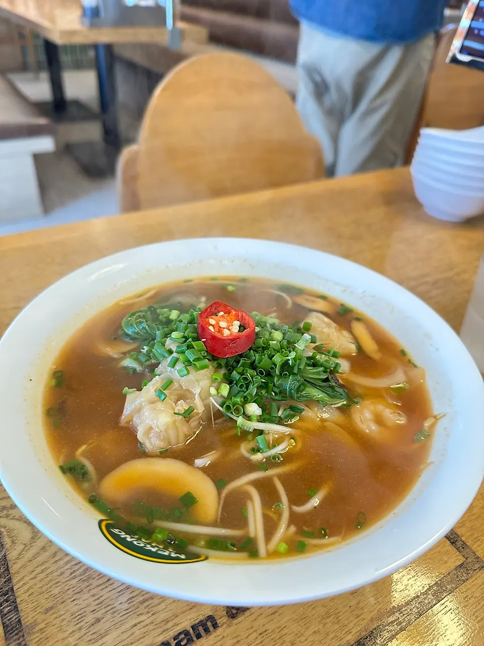 Thin pho noodles topped with bean sprouts