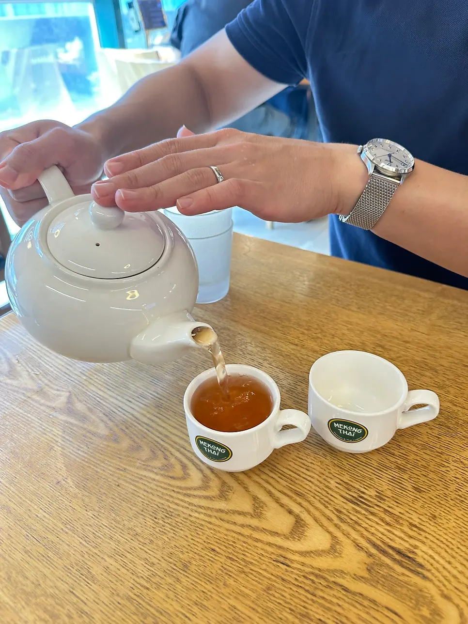 Mekong Thai's jasmine tea served in a kettle