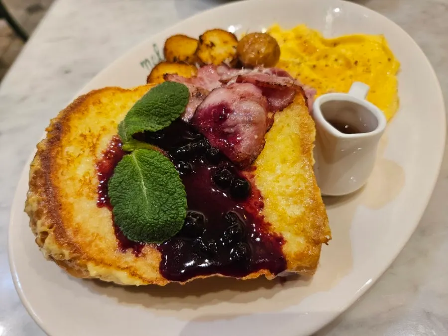 Plate of thick classic French toast