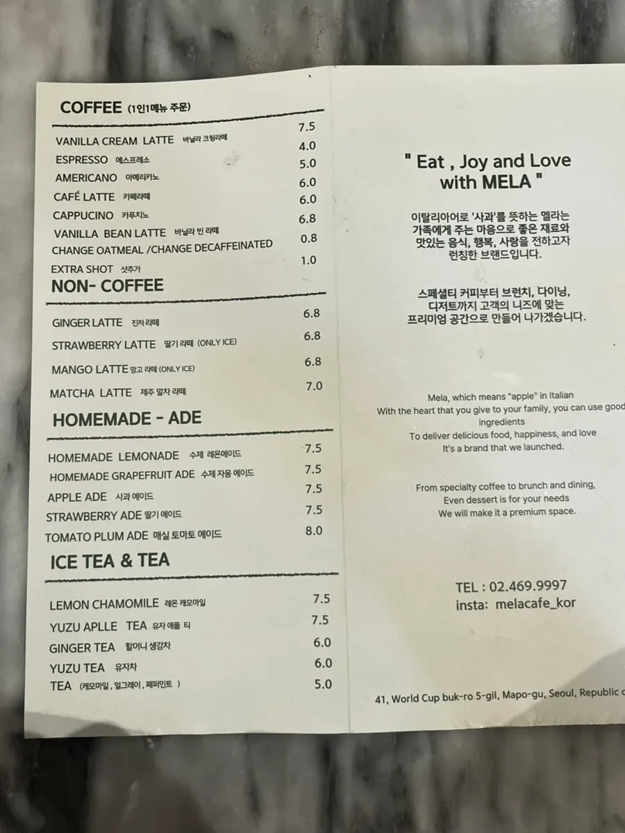 Drink menu with oat milk and decaf options