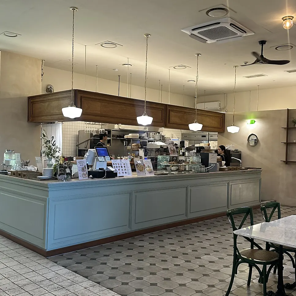Brunch café atmosphere at MELA Hongdae