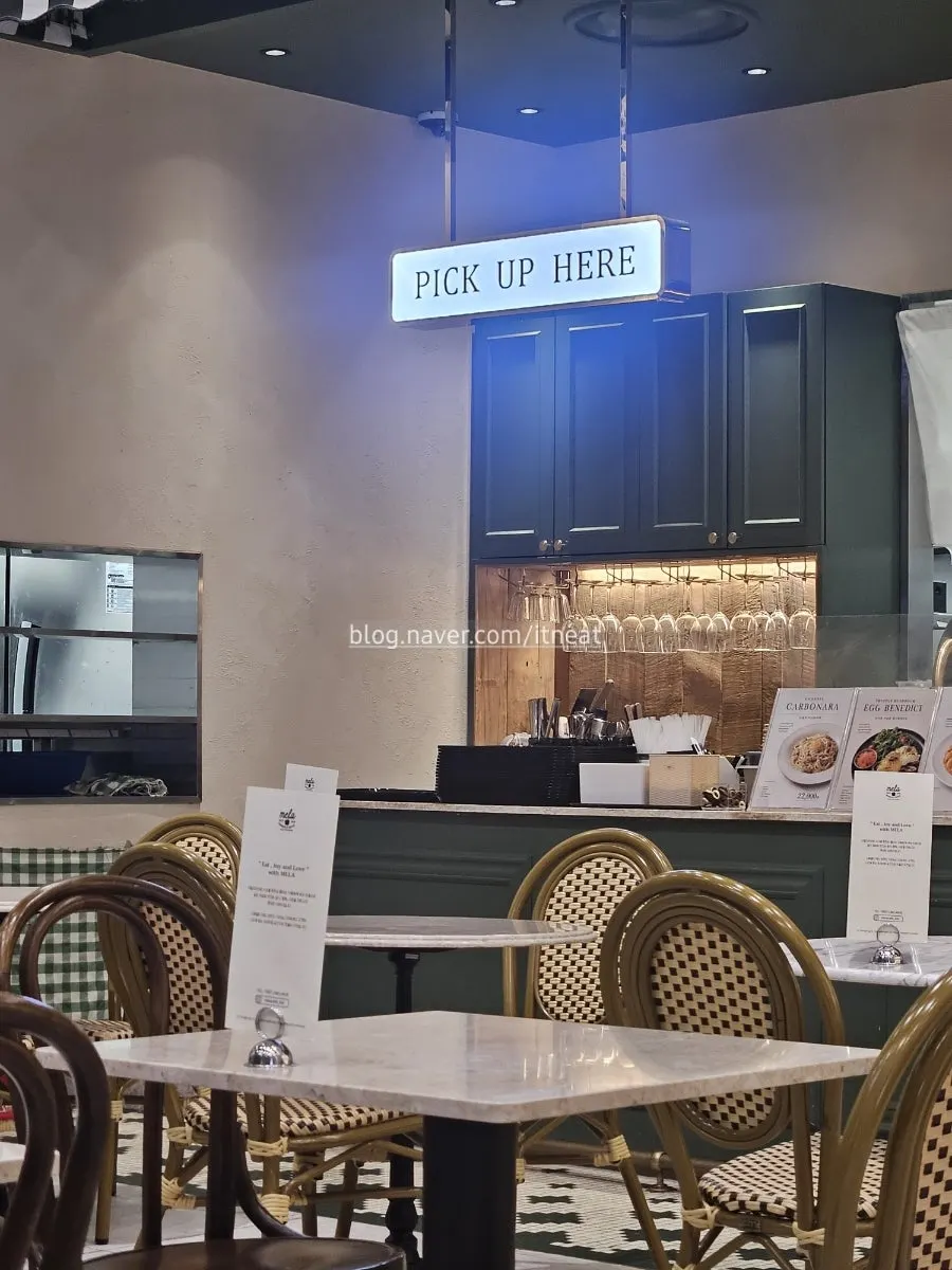 멜라 타임스퀘어점 실내 전경