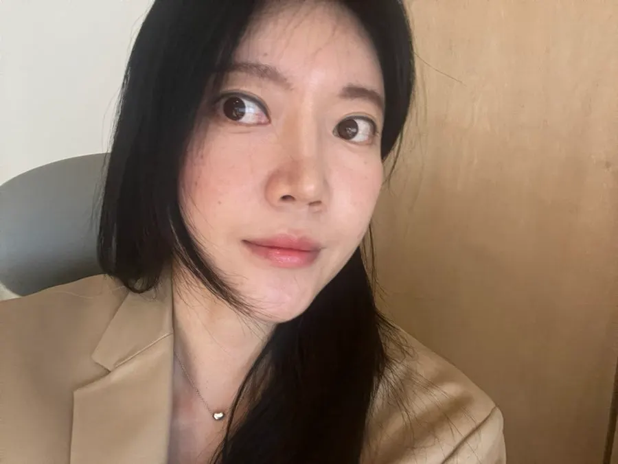 Skin appearance after using the ampoule before makeup