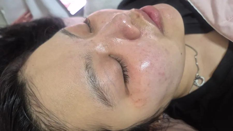 메이크업 전 아침 루틴에 사용한 앰플