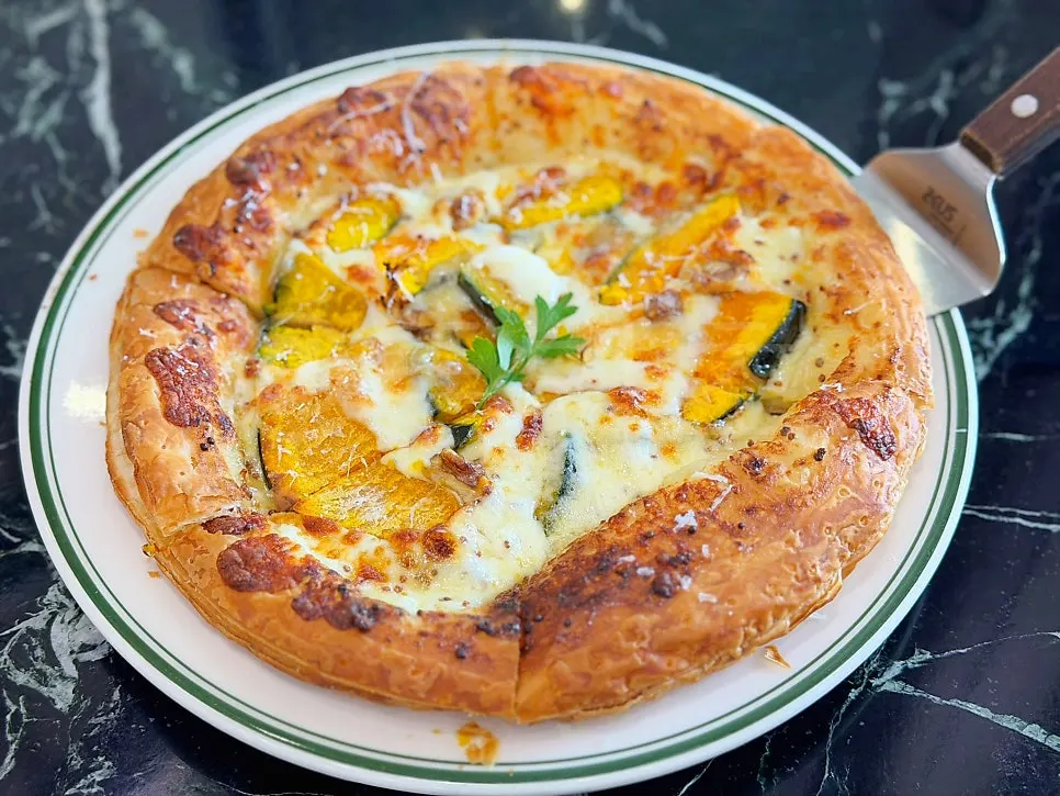 Mela's pumpkin gorgonzola pastry pizza