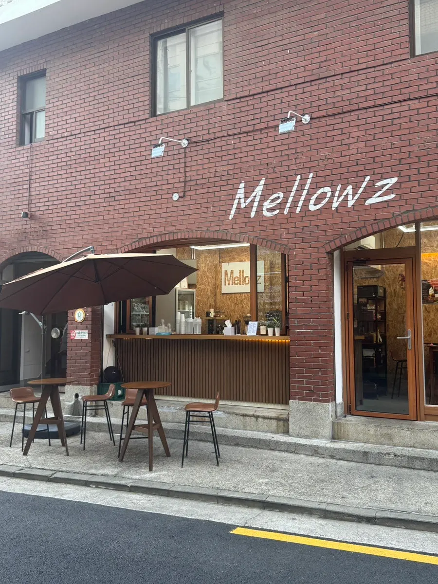 Exterior of Mellows, a walk from Ttukseom Station