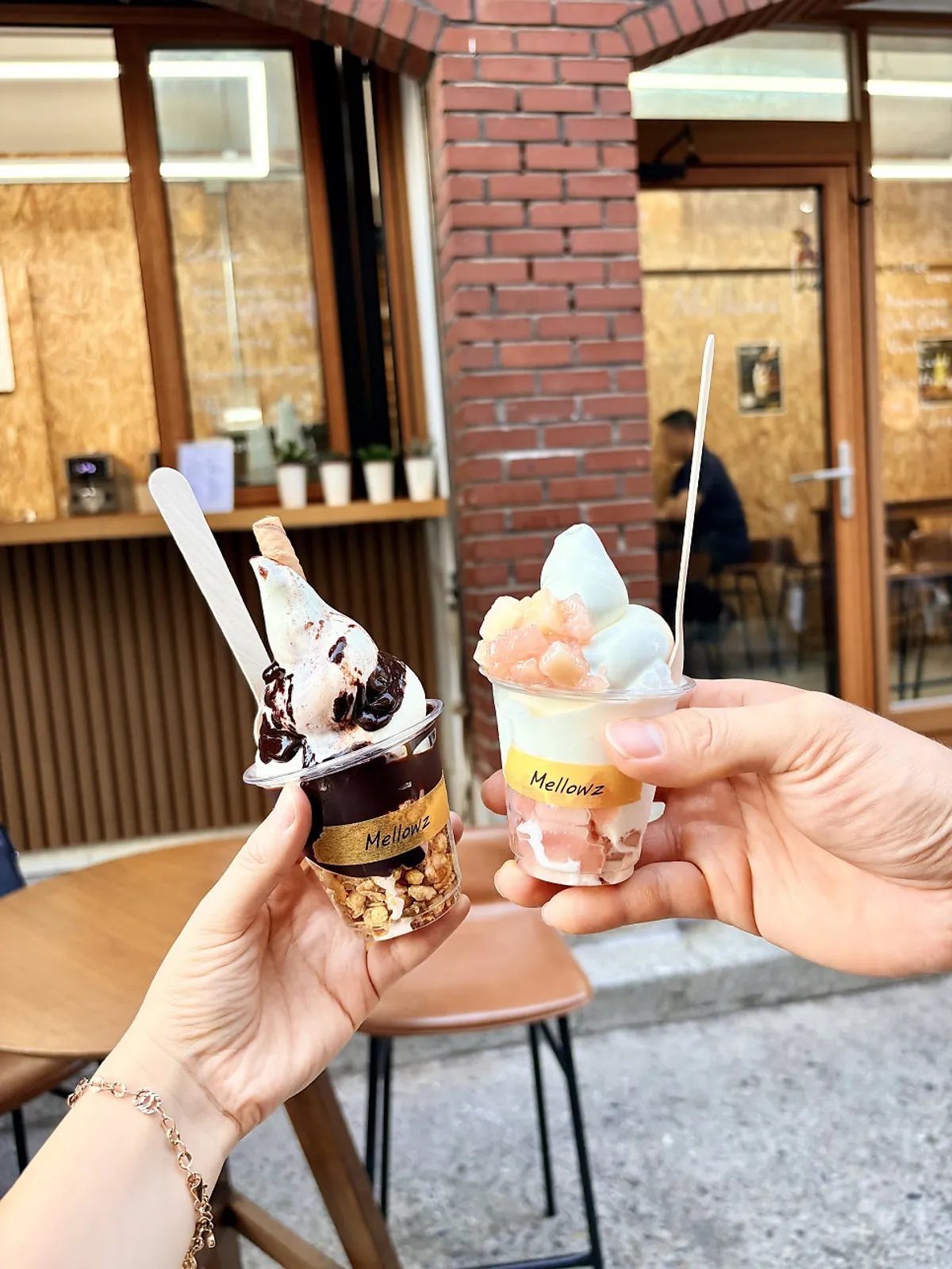 Mellows soft serve set out on the terrace