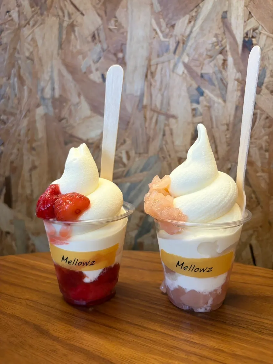 Mellows strawberry soft serve