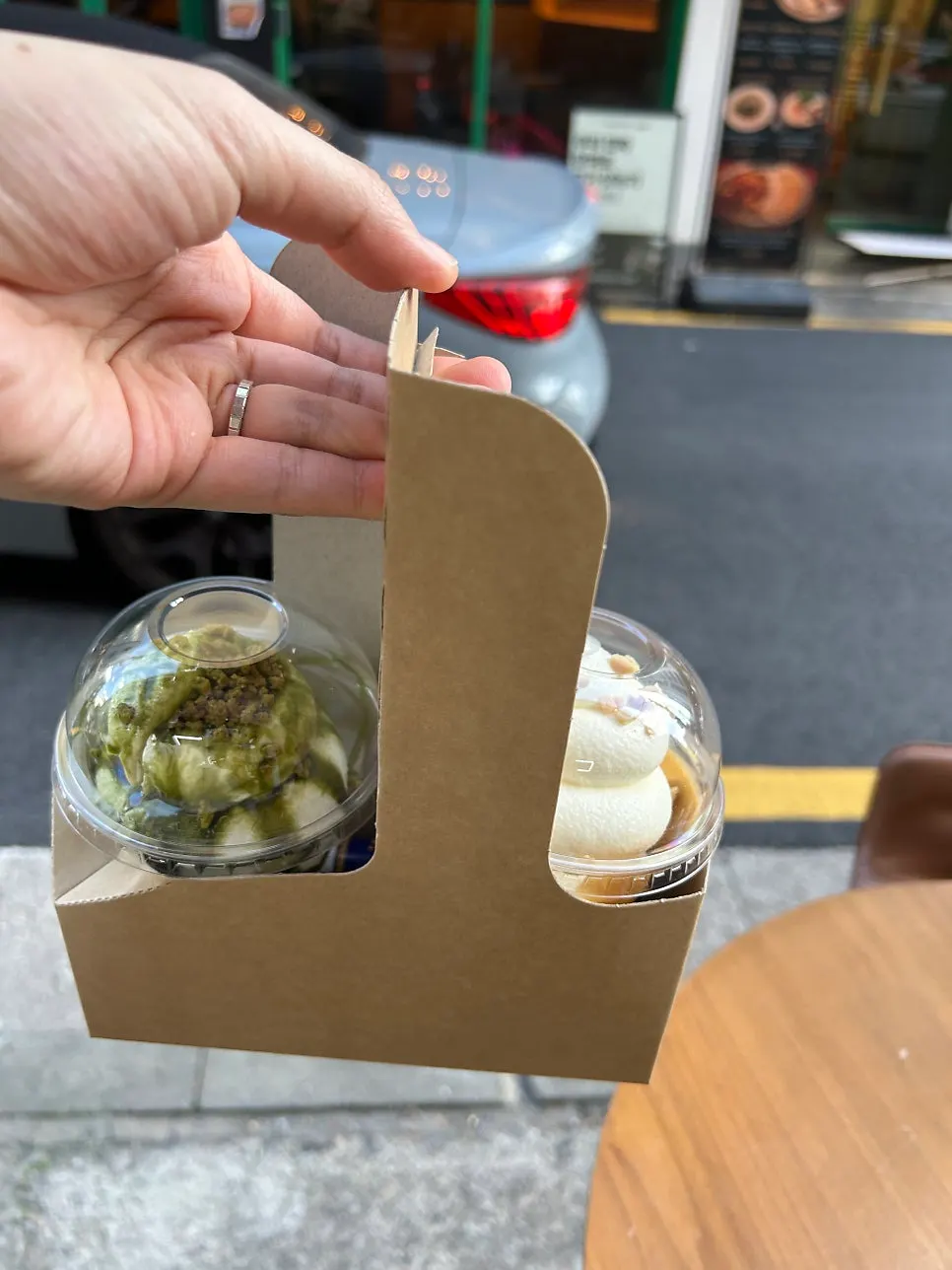 에스프레소를 부은 멜로우즈 아포가토