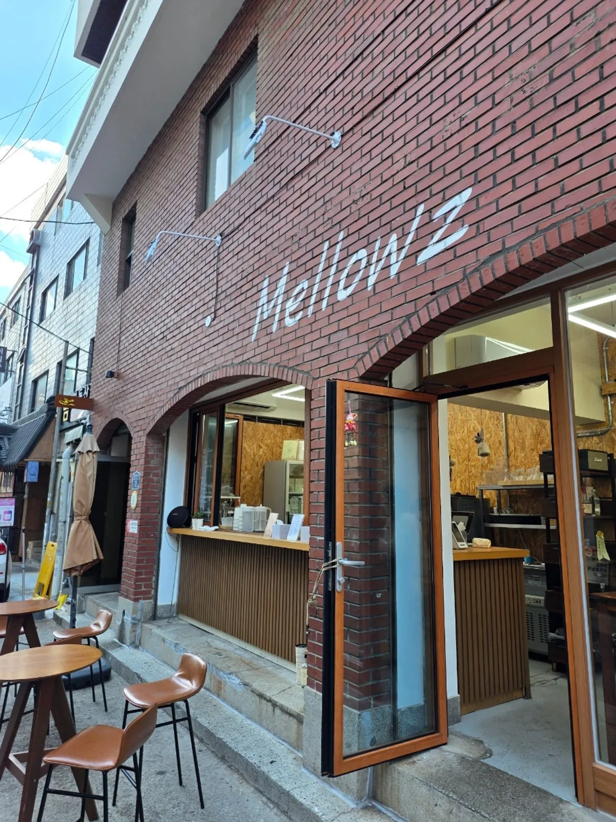 Soft serve ice cream at Mellows near Ttukseom Station